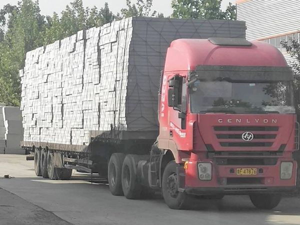 發(fā)貨現(xiàn)場